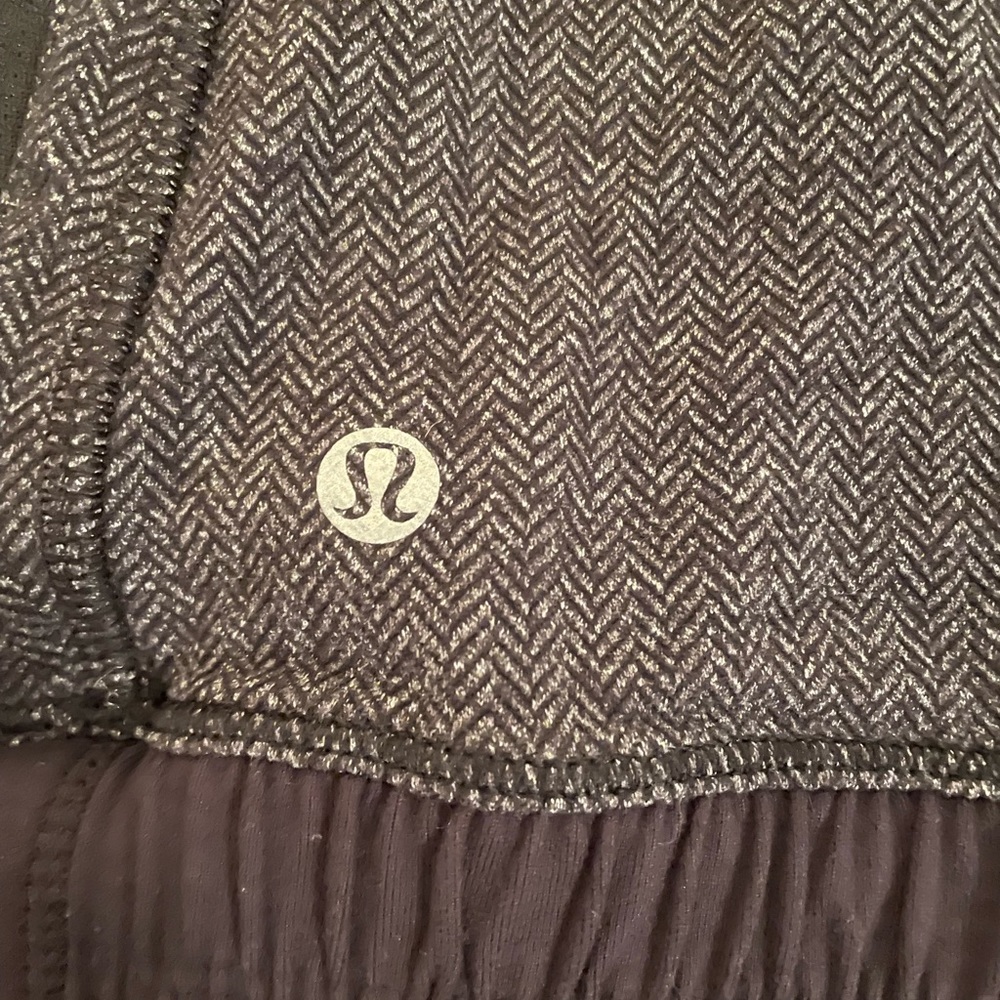 Lululemon herringbone pullover - Picture 4 of 5